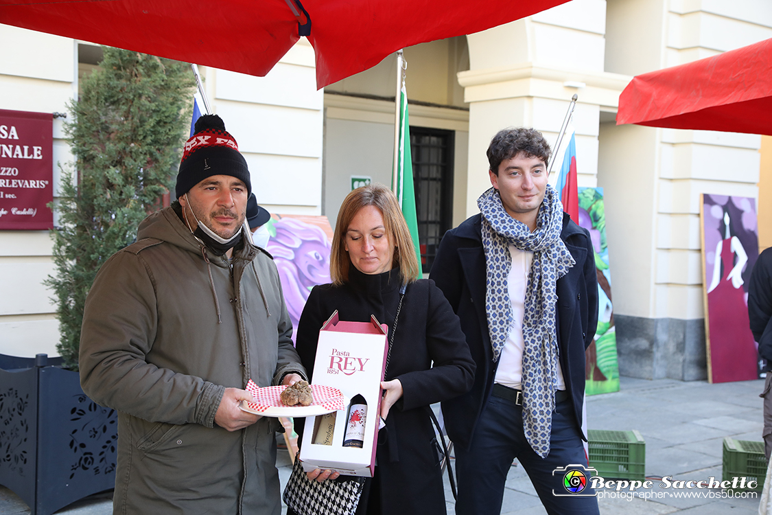 VBS_6080 - 10.ma Fiera Nazionale del Tartufo e Fiera dei Santi.jpg